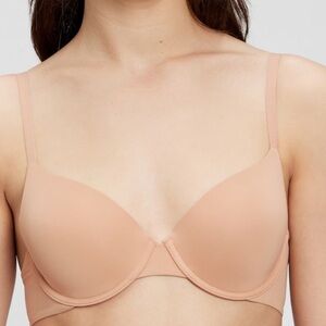 Gapbody Elegant Nude Underwire Everyday T-Shirt Bra